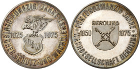 STÄDTE. 
DEUTSCHE STÄDTE. 
BERLIN. Medaille 1975 (b. B.H. Mayer) 50 Jahre Dt. Schutz- und Wachdienst. Wappen / 25 J. Wachges. BEROLINA Wappen. Ag-50...
