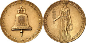 SPORT. 
OLYMPISCHE SPIELE. 
BERLIN - 11. Sommerspiele 1936. Medaille 1936 (v. Karl Roth, b. Preuss. Staatsmünze). Glocke / Chariatide stehend, mit K...