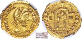 RICIMER, Magister militum (465-467)
Solidus (au nom de Léon) : Léon debout de face, tenant une longue croix & une Victoire sur un globe, le pied posé...