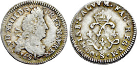 LOUIS XIV le Grand (1643-1715)
4 sols aux 2 L couronnés
1691 S. - TTB 40 (TTB+)
Troyes


DR 393, D 1519, GR 106, KM# 281
TROYES - ARGENT - 1,55...