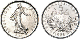 5 FRANCS
5 FRANCS type semeuse (cupro-nickel)
1985 - FDC 67 (FDC)
Rare !


G 771, F 341, KM# 926a.1
 - CUPRO-NICKEL - 
 ----------------------...