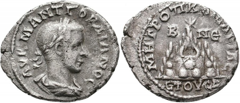 Gordianus III. (238 - 244): Kappadokien, Drachme 238-244, Büste nach rechts / Be...