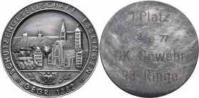 Medaillen Deutschland - Geographisch: Esslingen a. N.: Versilberte Bronzemedaille o. J., der Schützengesellschaft Esslingen, gegr. 1382, Av: Stadtansi...