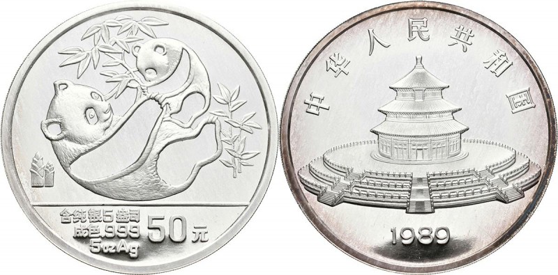 China - Volksrepublik: SILBERPANDA, 50 Yuan 1989, 5OZ Silber, im Holzetui mit ch...