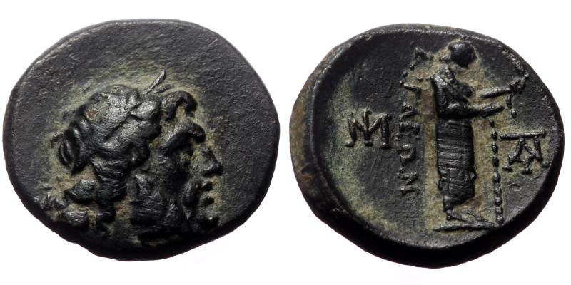 Aeolis, Aigai, Ae,(Bronze, 2.29 g 15mm), 1st century BC.
Obv: Laureate head of Z...