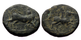 Ionia, Magnesia ad Maeandrum? Ae,(Brozne, 4.00 g 16mm), 3rd century BC. 
Obv: Horseman galloping to right, holding spear 
Rev: Humped bull butting to ...