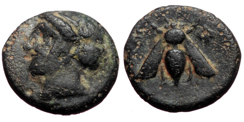 Ionia, Ephesos, AE, (Bronze, 1.26 g 10 mm), Circa 375-325 BC.
Obv: Female head ...