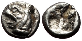 Ionia, Phokaia, AR Fourrèe Obol, (Silver, 0.69 g 8 mm), Circa 521-478 BC.
Obv: Head of griffin left.
Rev: Quadripartite incuse square.
Ref: SNG Von...