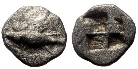 Mysia, Kyzikos, AR Hemiobol,(Silver, 0.45 g 8mm), Circa 550-480 BC.
Obv: Tunny right.
Rev: Quadripartite incuse square.
Ref:Rosen 521.