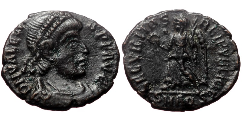 Valentinian I (364-375) - Æ Nummus (Victory). Aquileia 367-375 AD.
Obv: D N VAL...