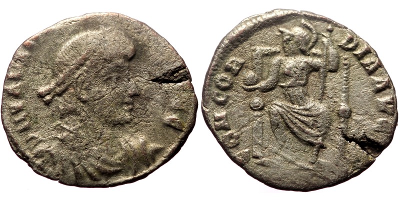 Valentinian II (364-375) AE (Silvered bronze, 1.69g, 17mm)
Obv: D N VALENTINIAN...