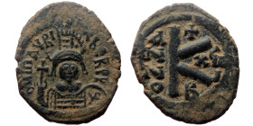 Maurice Tiberius (582-602) AE Half Follis. (Bronze, 5.86 g. 25mm.) Constantinople (?). 582-602 AD.
Obv: D N MAVRI [TI]ЬЄR PP. Frontal bust of Maurice ...
