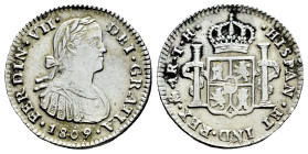 Fernando VII (1808-1833). 1 real. 1809. México. TH. (Cal-600). Ag. 3,48 g. Busto imaginario. Raya en el escudo. Limpiada. Escasa. MBC+. Est...90,00.