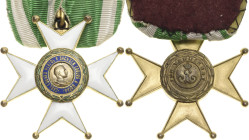 Orden deutscher Länder Sachsen-Coburg und Gotha
Verdienstkreuz des Kriegervereins Gestiftet 1921, verliehen 1921-1934. Porträt von Carl Eduard Herzog...