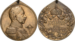 Orden des Deutschen Reiches
Kolonial-Denkmünze für Weiße Verliehen 1912. Bronze. 32,6 mm, 214,76 g. Ohne Band OEK 3182 Nimmergut 4432 Vorzüglich