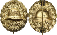 Orden des Deutschen Reiches
Verwundetenabzeichen in Gold, Silber und schwarz. Buntmetall vergoldet, 43 x 38 mm, 9,9 g OEK 3291, 9292, 9293 Nimmergut ...