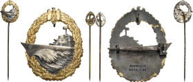 Orden des Dritten Reiches
Zerstörer-Kriegsabzeichen Verliehen 1940-1945 Hersteller "SCHWERIN BERLIN 68". Tombak, vergoldet, versilbert, 53,5 x 44,5 m...