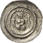 Böhmen
Premysl Ottokar I. 1192-1230 Brakteat. Auf Bogen thronender König mit Doppelreichsapfel und Lilienzepter Cach 670 Frynas B.22.17 0.89 g. Leich...