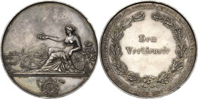 Medaillen
 Silbermedaille 1898 (Beyenbach) Verdienstmedaille der Nordwestböhmischen Ausstellung für deutsche Industrie, Gewerbe und Landwirtschaft in...