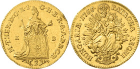 Habsburg
Maria Theresia 1740-1780 Doppeldukat 1765, KB-Kremnitz Eypeltauer 250 Huszar 1648 Friedberg 179 GOLD. 6.95 g. Fassungsspuren, sehr schön