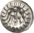 Brandenburg, Markgrafschaft
Friedrich II. 1440-1470 Hohlpfennig Stendal Halber Adler und 4 Steine, Strahlenrand. Die Federn der Adlerschwingen fallen...