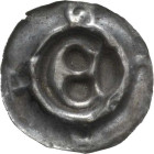 Gotha
 Hohlpfennig. Gotisches E, auf Rand GOTA P.-K. 508 Slg. Bonhoff 1323 Krug 50 Leschhorn 4845 0.32 g. Feine Patina, vorzüglich