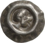 Gotha
 Hohlpfennig. Mohrenkopf nach rechts, auf Rand IN GOTA P.-K. 512 Leschhorn 4847 0.38 g. Sehr schön+