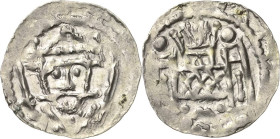 Magdeburg, Erzbistum
Hartwig von Sponheim 1079-1102 Denar Gekrönter Kopf des Kaisers von vorn zwischen Schwert und Lanze / Kirchenfront mit einem Mit...