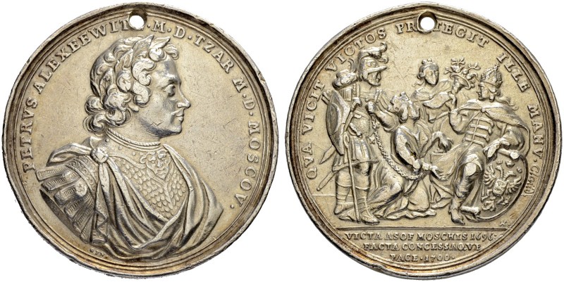 RUSSIAN EMPIRE AND FEDERATION. Peter I, 1682-1725. Silver medal 1700. On the pea...