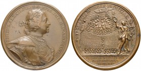 RUSSIAN EMPIRE AND FEDERATION. Peter I, 1682-1725. Bronze medal 1714. On the Naval Victory at Gangut. Dies by T. Ivanov. Laureate and armored bust to ...