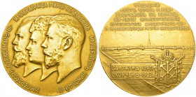 RUSSIAN EMPIRE AND FEDERATION. Nicholas II, 1868-1918. Gold medal 1903. On the Construction of the Troitsky Bridge in St. Petersburg. Dies by A. Vasyu...