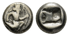 ACHAEMENID EMPIRE. Time of Darios I to Xerxes I (Circa 505-480 BC). 1/3 Siglos. Sardes. (1.4 Gr. 13mm.)
 Persian king in kneeling-running stance right...