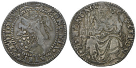 Giulio II 1503-1513
Grossone o Gabellotto, Bologna, AG 2.72 g. 
Avers : BONONIA MATER STVDIORVM Leone vessillifero rampante Revers : S PETRONI DE BONO...