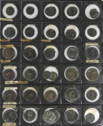 Lote 72 monedas Pequeños bronces de bajo imperio. VARIOS EMPERADORES. AE, AR. Incluye algún denario republicano. En hoja de álbum. A EXAMINAR. BC a MB...