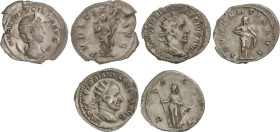Lote 3 monedas Antoniniano. TRAJANO DECIO (2) y HERENNIA ETRUSCILLA. Rev.: ABVNDANTIA AVG, DACIA y PVDICITIA AVG. AR. Pátina. C-2, 16, 17. MBC+ a EBC-...