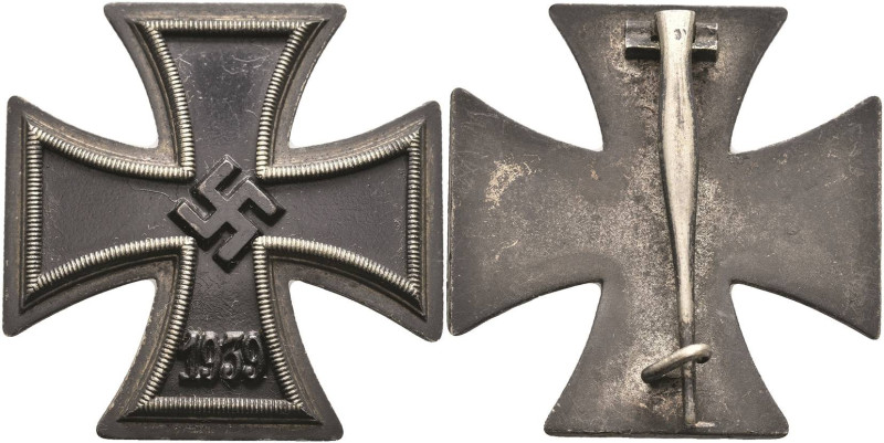 Auszeichnungen Deutscher Staaten bis 1933
 Eisernes Kreuz 1939, 1. Klasse, magn...
