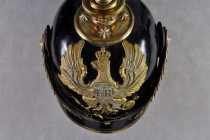 Kaiserreich/Weim. Rep. : Uniformen, Kopfbed., etc.
 Preußen, Pickelhaube für einen Offizier der Fußartillerie-Regimenter, um 1910, schwarz lackierter...