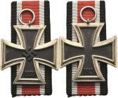 3. Reich Zivile Auszeichnungen
 Eisernes Kreuz 1939 2. Klasse, OEK 3824/4, mit Band, in original Verleihungstüte, Verleihungstüte rückseitig mit Aufd...