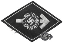 3. Reich Sportehrenzeichen, Sportauszeichnungen
 HJ-Leistungsabzeichen 3. Stufe in Silber für 18jährige und älter (1934-1944), Stoff, rückseitig mit ...