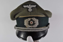 Kopfbedeckungen 3. Reich und 2. Weltkrieg
 Wehrmacht Heer, Schirmmütze für Offiziere der Infanterie, feldgraues feines Tuch komplett mit gesticktem A...