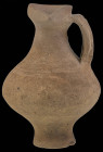 Varia
 Kleiner einhenkliger Krug aus hellbraunem Ton mit Ausguss, kleine Fehlstellen am Henkel, Höhe ca. 11,5 cm, Durchmesser max. ca. 8 cm.

Small...