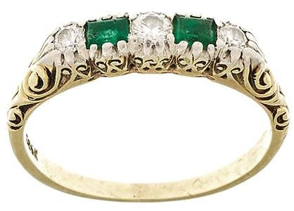 Ringe
 Farbstein Brillant Ring, 585 Gelbgold, 3,4g, zwei Smaragde in Baguette-S...