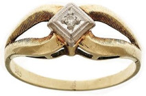 Ringe mit Steinbesatz
 Brillant Ring, 585 Gold, bicolor, teilweise guillochiert, Brillant von ca. 0,01ct, RW 53, ca. 2,1g.

Brillant ring, 585 Gold...