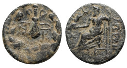 Cilicia, Tarsos, 164-27 BC. Æ (17mm, 3.83g, 12h). Club tied with fillets; monograms flanking; all within oak wreath. R/ Zeus Nikephoros seated l. Cf. ...