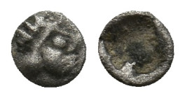 IONIA. Kolophon. (Late 6th century BC). AR Tetartemorion.
Obv: Archaic head of Apollo right.
Rev: Quadripartite incuse square.
SNG Kayhan I 343-51;...