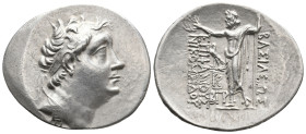 KINGS OF BITHYNIA. Nikomedes IV Philopater( 94-74 BC). AR Tetradrachm.
Obv: Diademed head of the King right.
Rev: ΒΑΣΙΛΕΩΣ / ΕΠΙΦΑΝΟΥΣ ΝΙΚΟΜΗΔΟΥ
Zeus ...