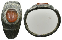 ANCIENT ROMAN BRONZE RING / GEM STONE (1ST-5TH CENTURY AD.)
Condition : See picture. No return
Weight : 2.88 g