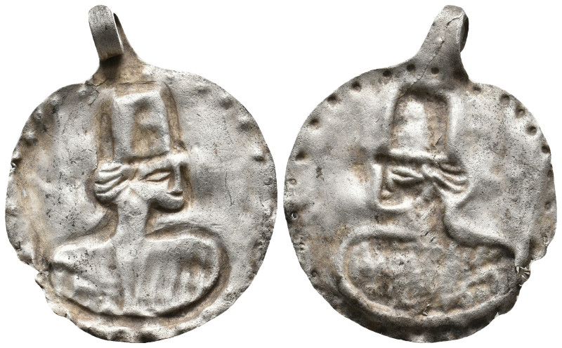 ISLAMIC? SILVER PENDANT (15ST-19TH CENTURY BC.)
Condition : See picture. No ret...