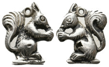 ANCIENT SILVER SQUIRREL FIGURINE (1ST-5TH CENTURY AD)
Condition : See picture. No return.
Weight : 3.79 g
Diameter: 21.4 mm
