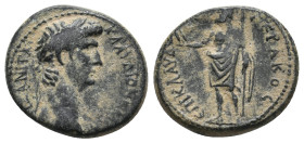 PHRYGIA. Aizanis . Claudius (41-54.) AE.
Obv: KΛAYΔION KAICAΡA AIZANITAI
Laureate head right
Rev: EΠI KΛAYΔIOY IEΡAKOC
Zeus standing left holding ...